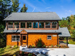 Private Secluded Chalet Luxury with Forest & Mt Views